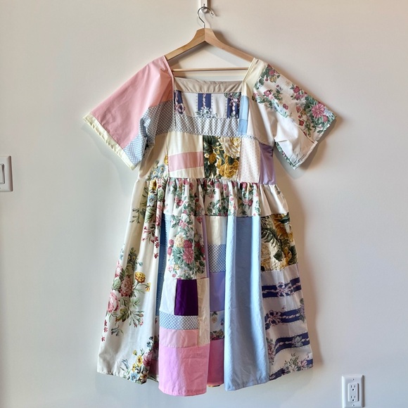 Handmade Patchwork Rose Canvas Dress SKU 01176 - Picture 3 of 16